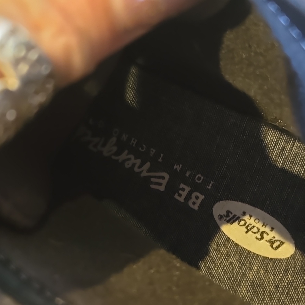 Dr. Scholl's Be Energized Foam Technology Gray Suede Dakota Ankle Wedge Booties - Picture 9 of 12